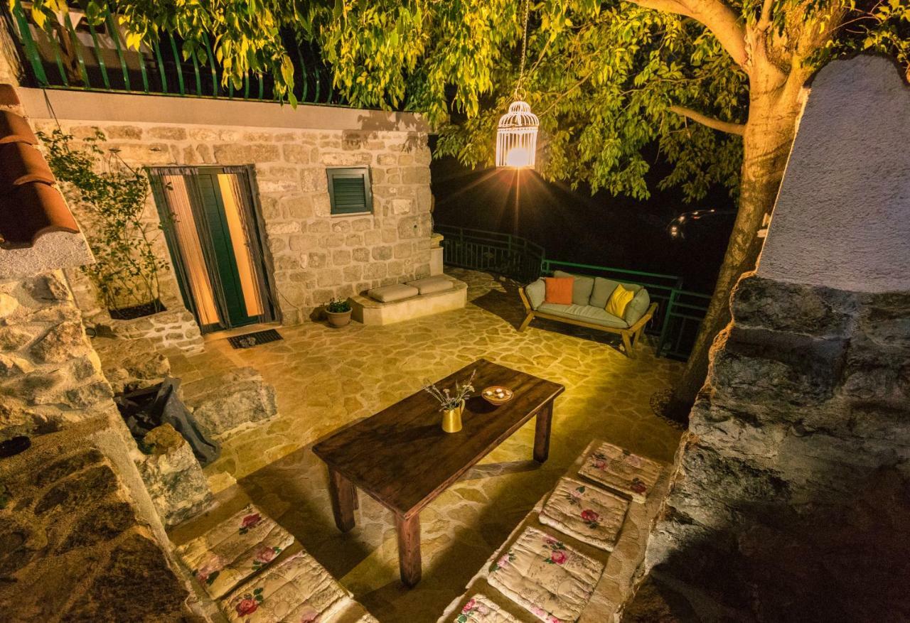 Villa O'Zrna Klis Exterior photo